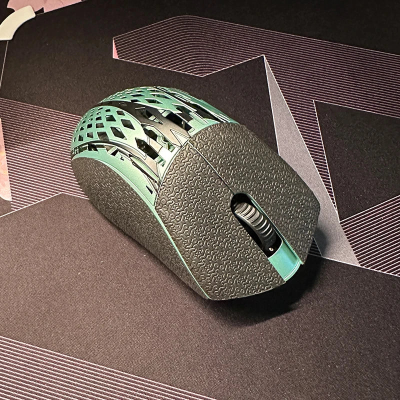 1 Set Mouse Anti Slip Sticker For Pwnage StormBreaker SB Mice Non-Slip Anti Sweat Tape Snowflake/Lizard Texture Thin Style
