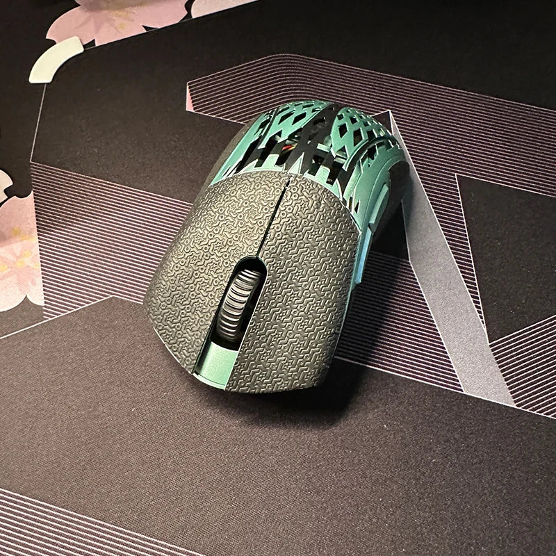 1 Set Mouse Anti Slip Sticker For Pwnage StormBreaker SB Mice Non-Slip Anti Sweat Tape Snowflake/Lizard Texture Thin Style